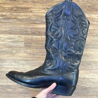 Men's Black Ariat cowboy boot 8.5EE