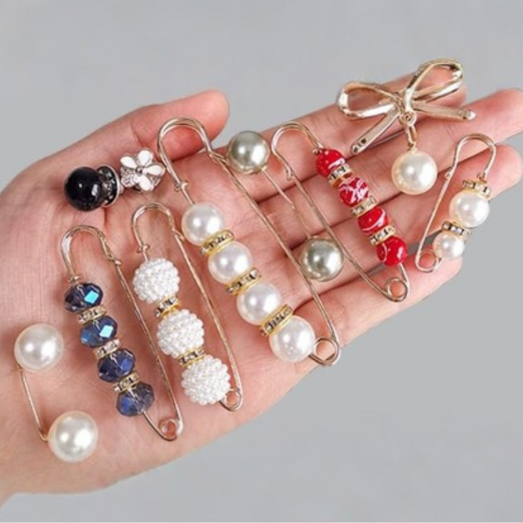 Decorative Brooches/Pin | Four Elks