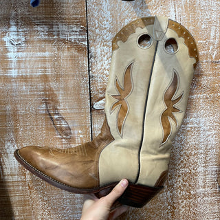 Ladies Tan Vintage Boulet Cowboy Boot (9)