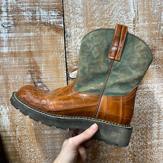 Ladies Ariat Fatbaby Cowboy boot (8 B)