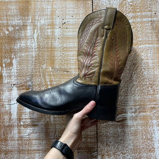 Ladies Tony Lama Boot (7.5B)